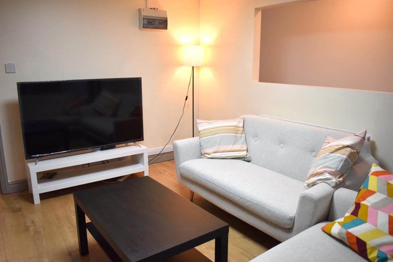 Double Bed Room In Flat Near Birmingham City Centre Экстерьер фото