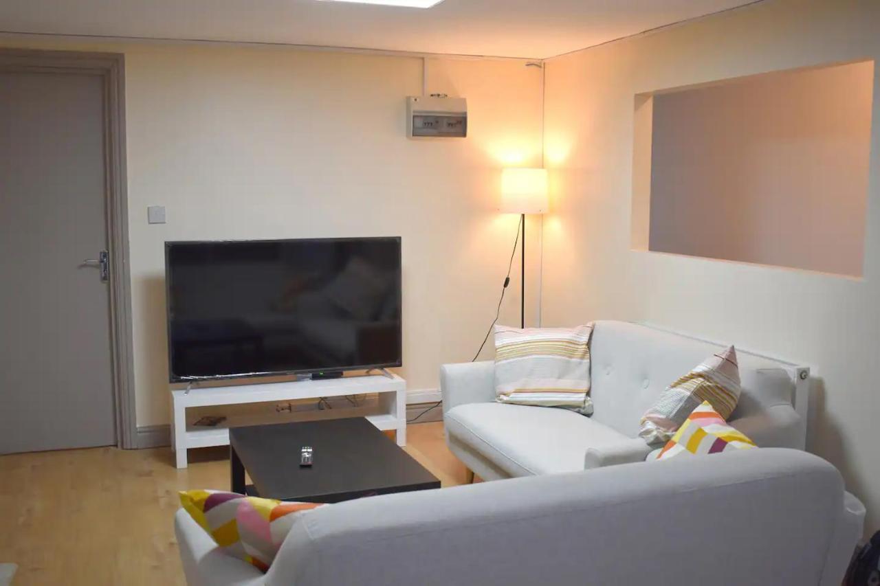 Double Bed Room In Flat Near Birmingham City Centre Экстерьер фото